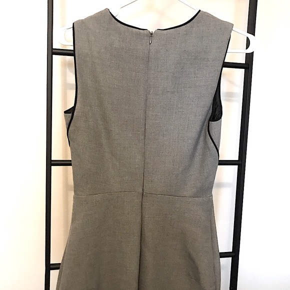 2 for 1 Zara Dresses! 💄 - Picture 13 of 15